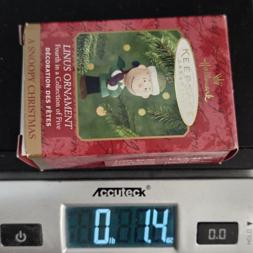 Hallmark‎ Keepsake Linus Christmas Ornament Peanuts - Picture 3 of 7